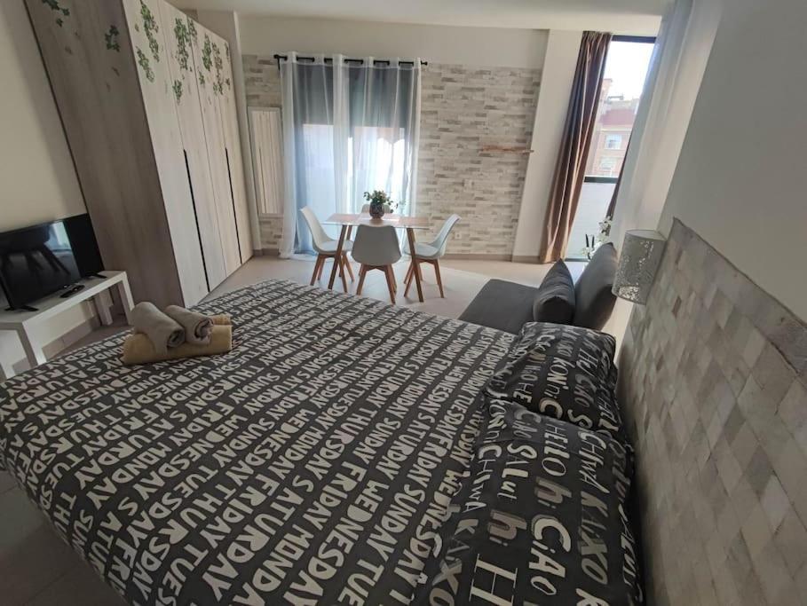 Nuevo Estudio Con Parking Gratis Malaga Exterior photo