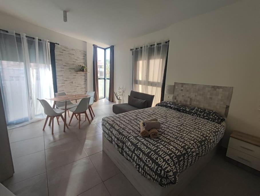 Nuevo Estudio Con Parking Gratis Malaga Exterior photo